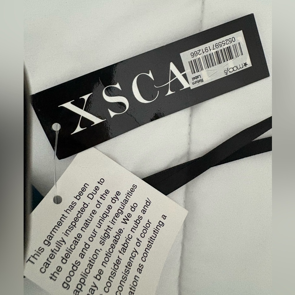 🆕 XSCAPE one shoulder gown in emerald green - Picture 5 of 6